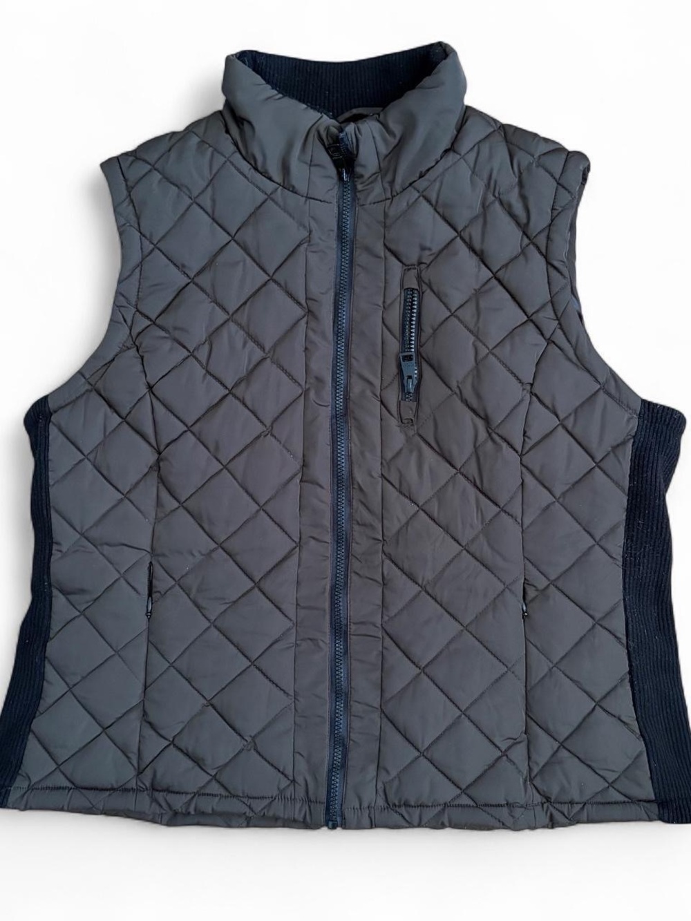 Andrew Marc black quilted puffer vest with black ribbed trim Sz XL